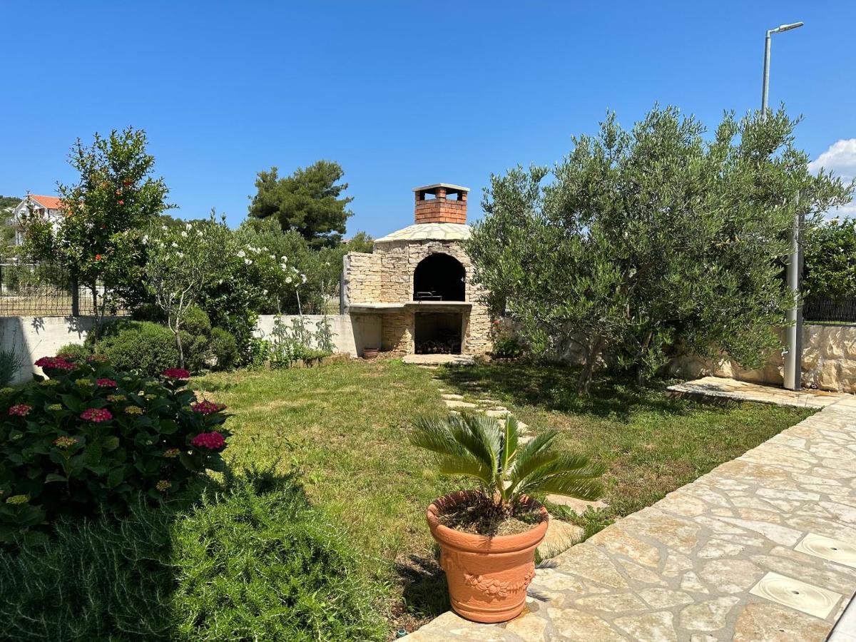 Holiday Home Mb Razanj Exterior photo