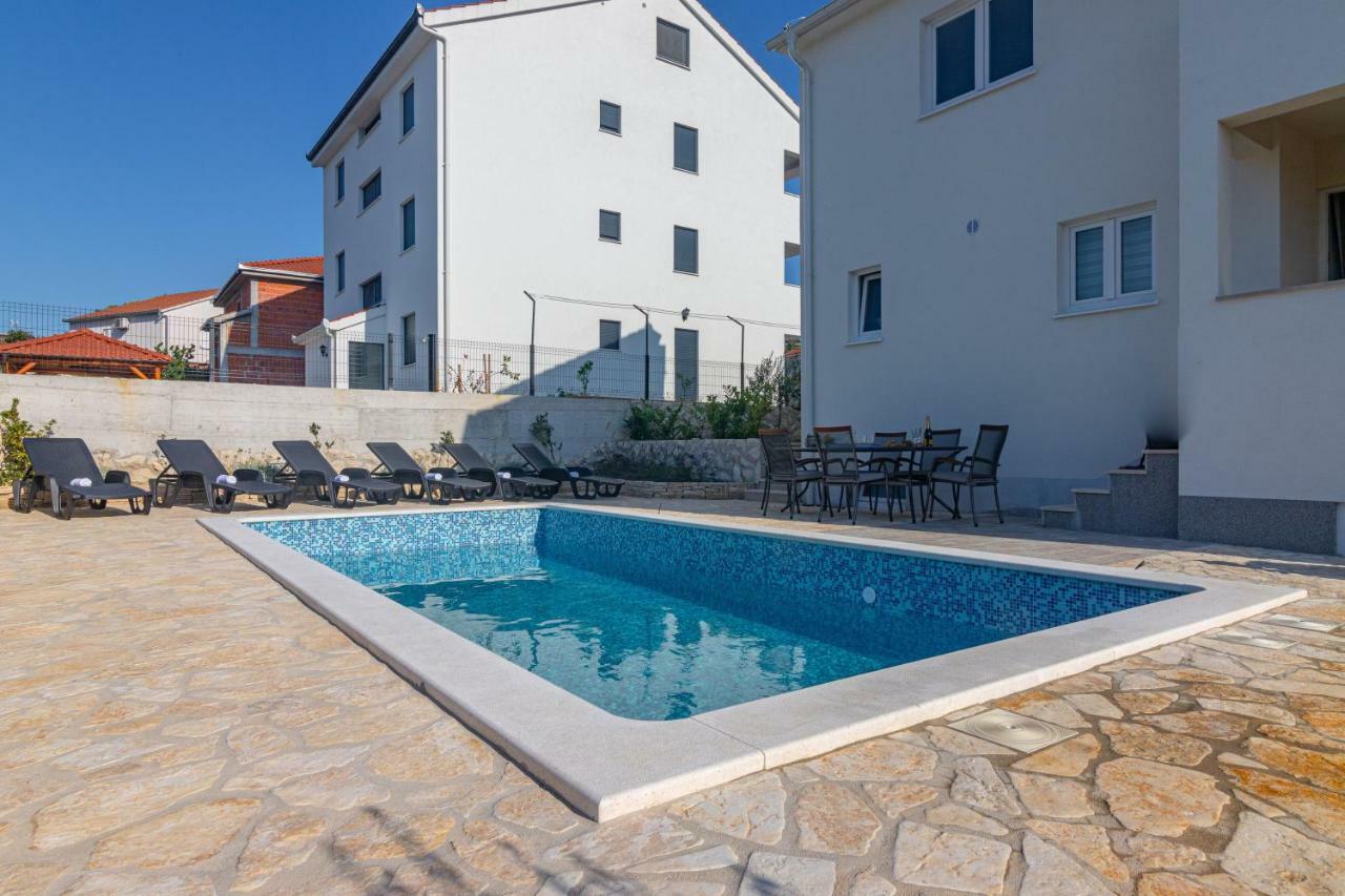 Holiday Home Mb Razanj Exterior photo